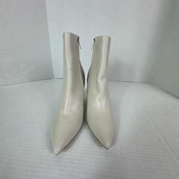 Marc Fisher Women's 8.5M MLulani Leather Ankle Boot Cream EUC - Picture 9 of 16